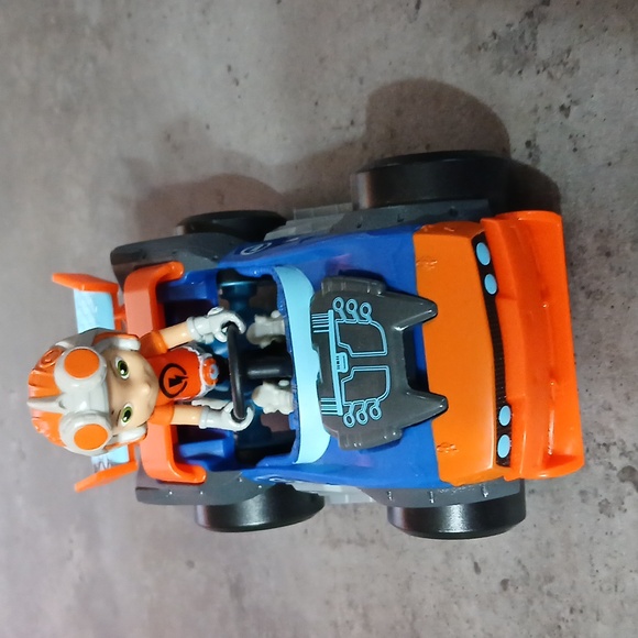 Rusty Rivets and Botasaurus Toy Bundle - Picture 3 of 9